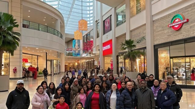 mall-center-group-pictuer-1